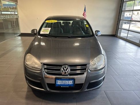 Used 2009 Volkswagen Jetta SE FWD image 29