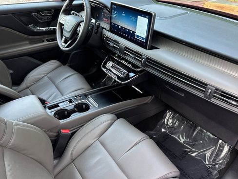 Certified 2025 Lincoln Corsair Grand Touring w/ Equipment Group 302A image 15