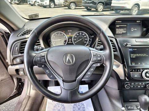 Used 2022 Acura ILX w/ Premium Package FWD image 10