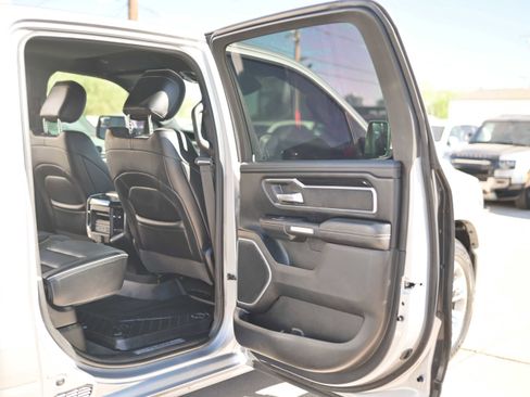Used 2021 RAM 1500 Laramie w/ Sport Appearance Package AWD/4WD image 13