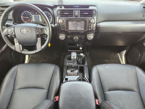 Used 2018 Toyota 4Runner TRD Off-Road Premium AWD/4WD image 23