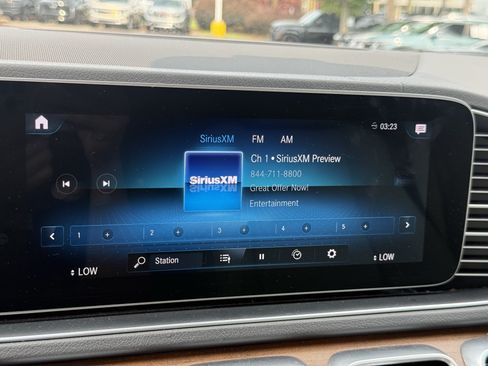 Used 2020 Mercedes-Benz GLS 450 4MATIC image 26