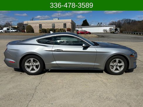 Used 2021 Ford Mustang Coupe image 6