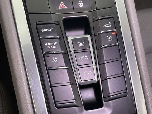 Used 2013 Porsche 911 Carrera RWD image 29