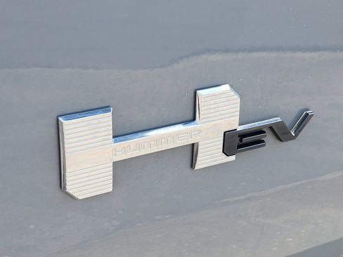 New 2025 GMC Hummer EV 2X AWD/4WD image 11