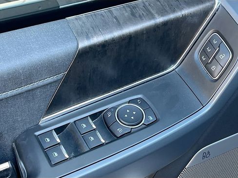 Used 2023 Ford F150 Lariat w/ Trailer Tow Package AWD/4WD image 18