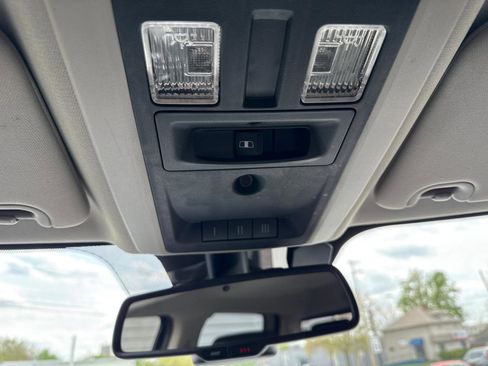 Used 2014 RAM 1500 Laramie w/ Convenience Group AWD/4WD image 25