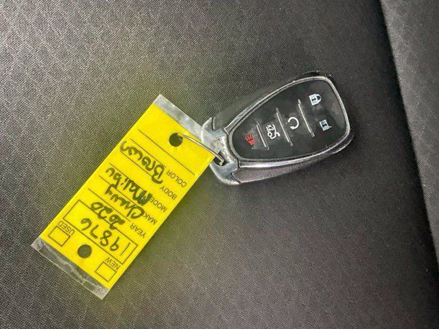 Used 2020 Chevrolet Malibu LT FWD image 26