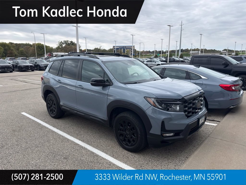 Certified 2023 Honda Passport TrailSport image 1