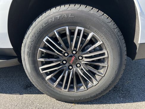 New 2026 GMC Yukon XL Elevation image 22