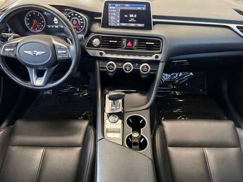 Used 2021 Genesis G70 2.0T RWD image 3