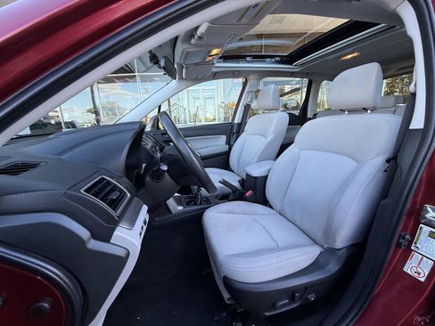 Used 2018 Subaru Forester 2.5i Premium image 12