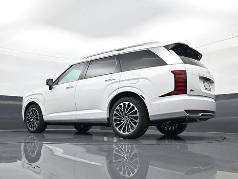 Used 2026 Hyundai Palisade Calligraphy AWD/4WD image 28