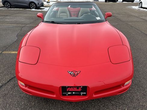 Used 1998 Chevrolet Corvette Base w/ Performance Handling Pkg image 6