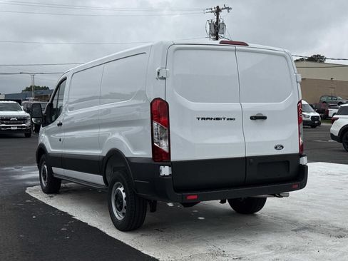 New 2026 Ford Transit 250 Low Roof w/ Load Area Protection Package RWD image 5