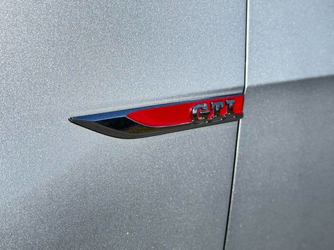 Used 2016 Volkswagen GTI Autobahn w/ Lighting Package (SEL) image 31