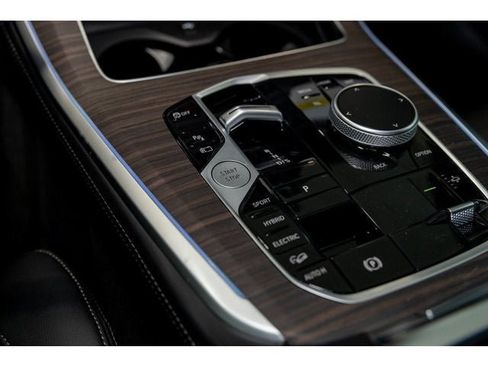 New 2026 BMW X5 xDrive50e w/ Premium Package image 65