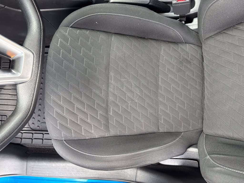 Used 2022 Nissan Kicks S FWD image 15