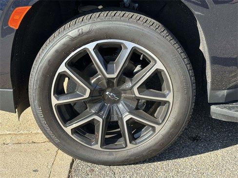 Certified 2022 Chevrolet Tahoe RST image 12