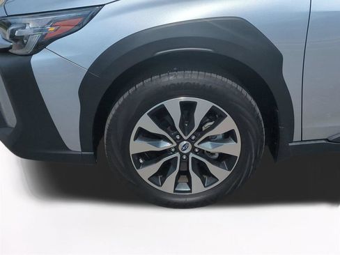 Used 2025 Subaru Outback Limited XT w/ Popular Package #2 AWD/4WD image 11
