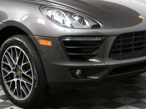 Used 2015 Porsche Macan S AWD/4WD image 36