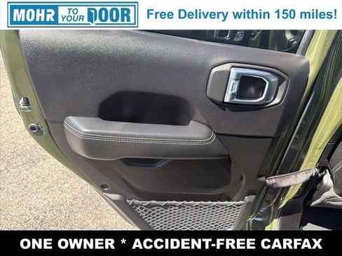 Used 2023 Jeep Wrangler Unlimited Sahara w/ Cold Weather Group image 29