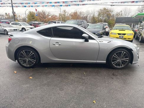 Used 2015 Scion FR-S image 4