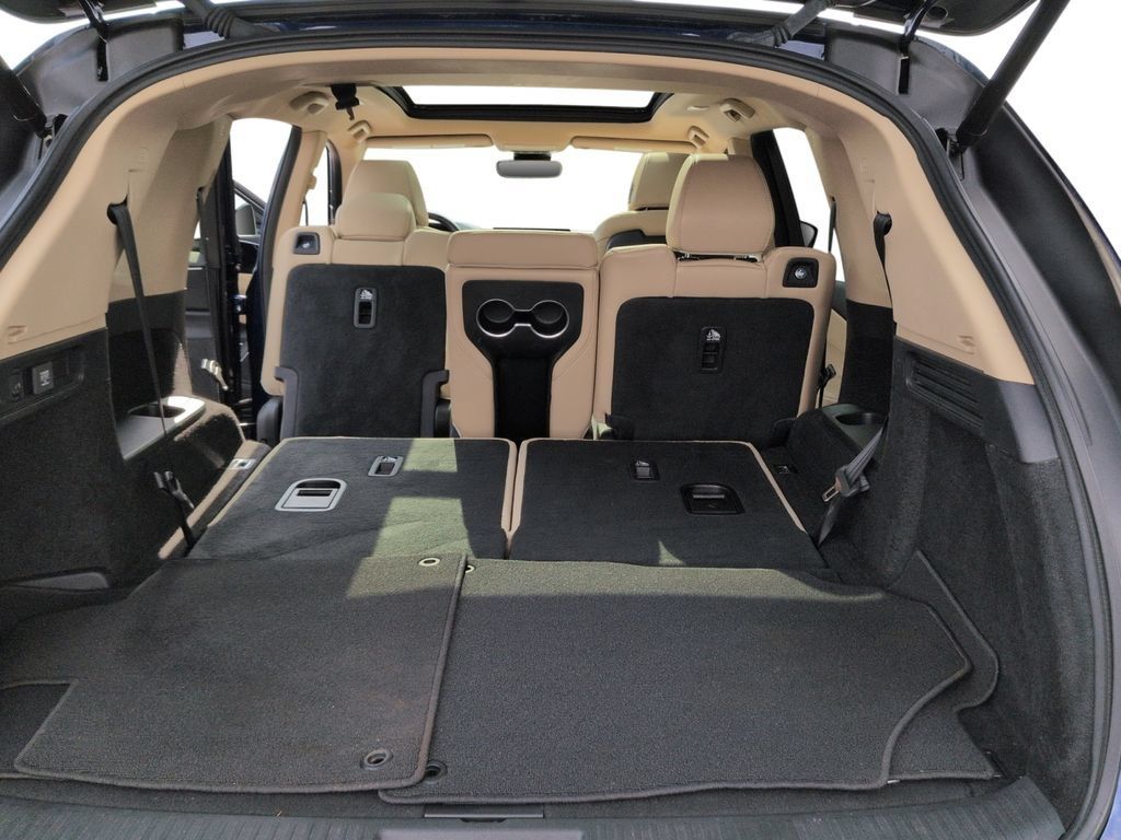 Used 2023 Acura MDX SH-AWD image 28