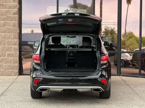 Used 2018 Hyundai Santa Fe Limited FWD image 30