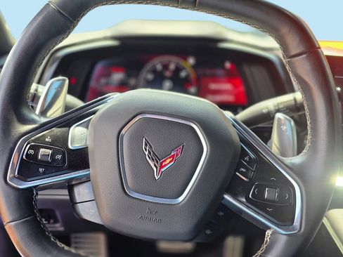 Used 2023 Chevrolet Corvette Stingray Coupe w/ Z51 Performance Package RWD image 23