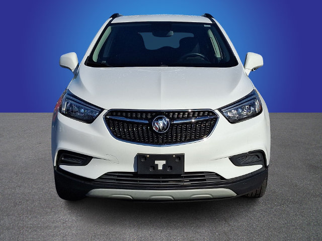 Used 2022 Buick Encore Preferred w/ Safety Package AWD/4WD image 2