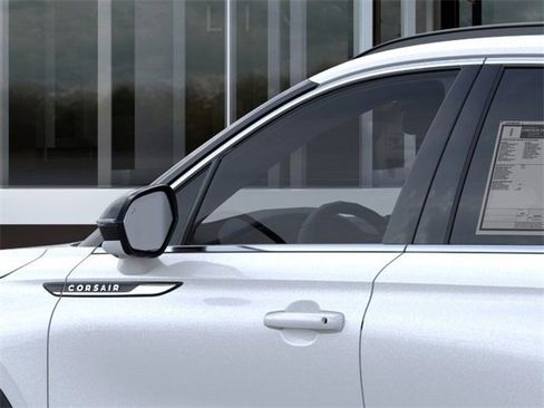 New 2026 Lincoln Corsair Premiere image 20