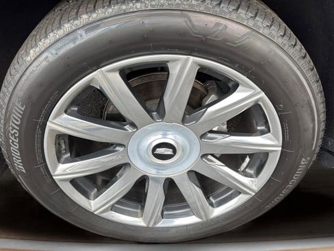 Certified 2022 Cadillac Escalade ESV Premium Luxury Platinum image 9