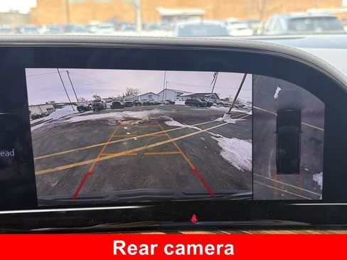 Used 2022 Cadillac Escalade Premium Luxury Platinum image 8