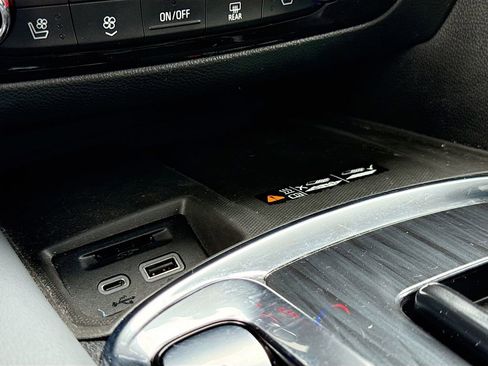 Used 2023 Buick Enclave Premium w/ Experience Buick Package image 40