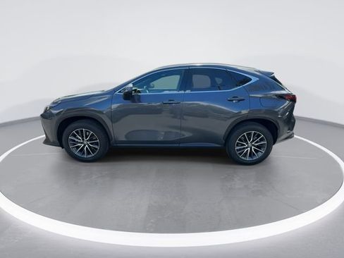 Used 2025 Lexus NX 250 FWD w/ Premium Package image 5