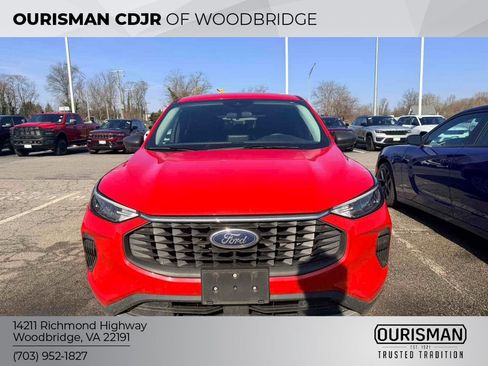 Used 2024 Ford Escape Active image 2