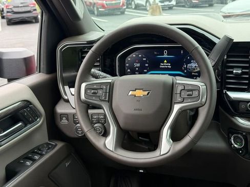 New 2026 Chevrolet Silverado 2500 LTZ w/ LTZ Premium Package AWD/4WD image 8