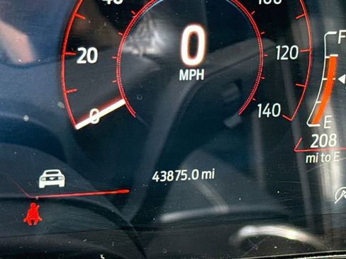 Used 2024 Ford Mustang Premium image 25