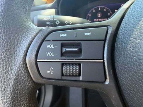 Certified 2025 Honda Accord LX image 16