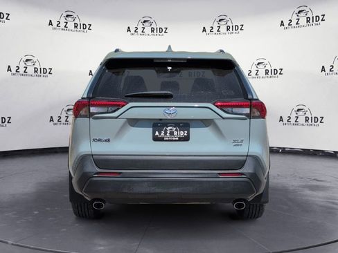 Used 2022 Toyota RAV4 XLE w/ Convenience Package AWD/4WD image 5