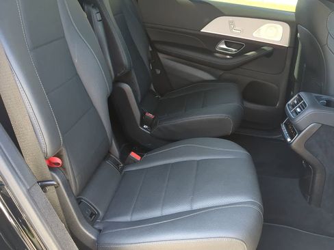 Used 2025 Mercedes-Benz GLS 450 4MATIC image 20