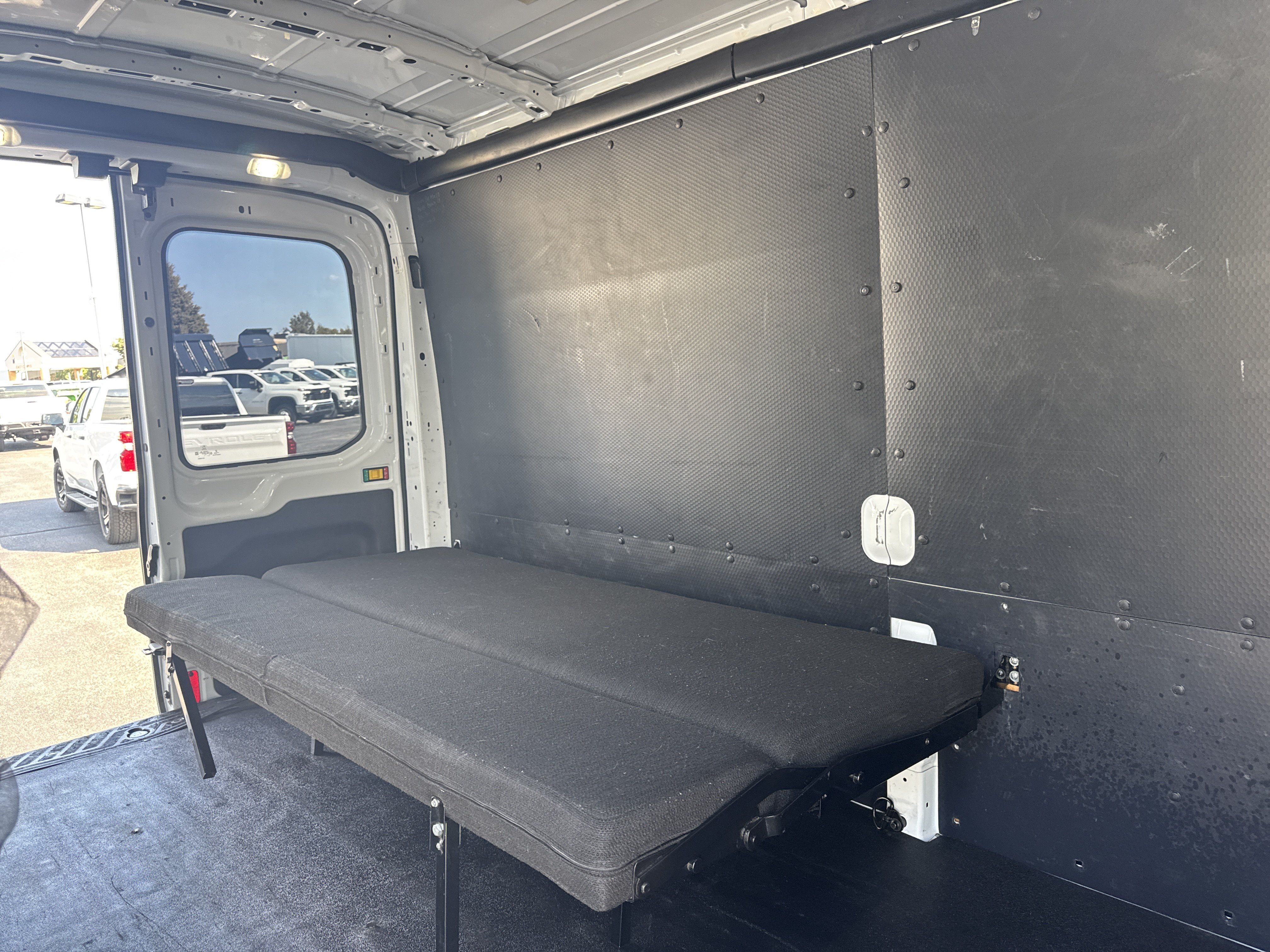 Used 2019 Ford Transit 250 148 Medium Roof RWD image 6
