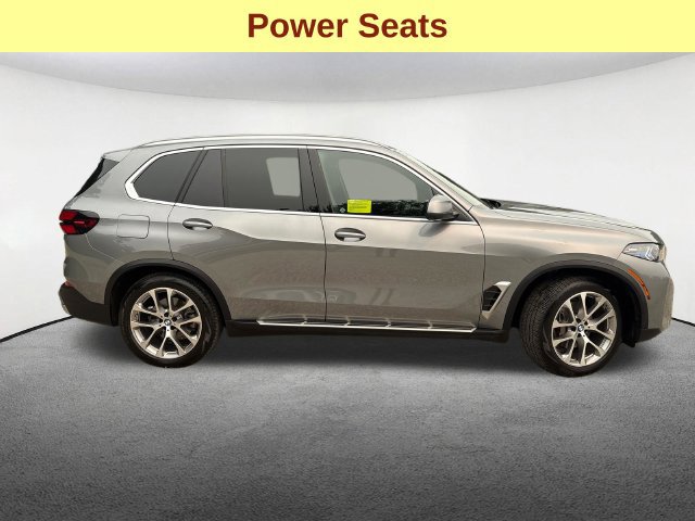 Used 2026 BMW X5 xDrive40i AWD/4WD image 13