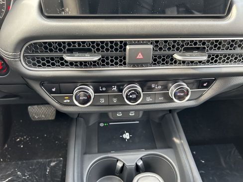 New 2026 Honda HR-V EX-L image 12