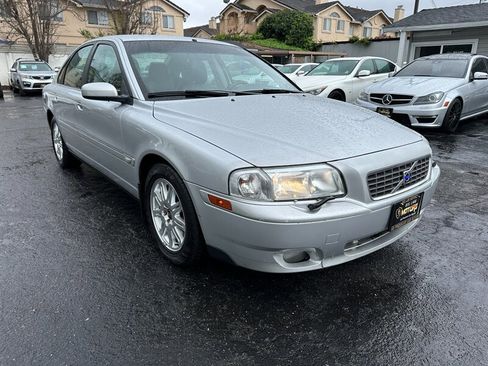 Used 2005 Volvo S80 2.5T image 3