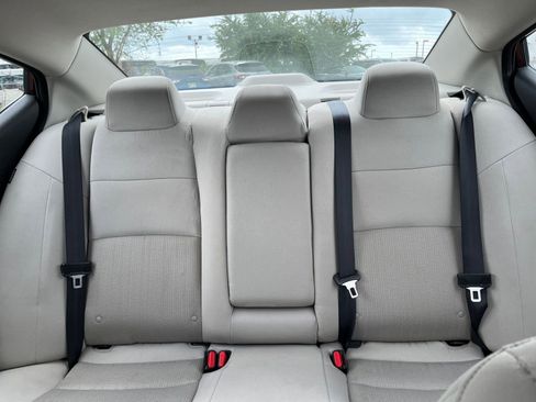 Used 2025 Nissan Altima 2.5 SV image 43