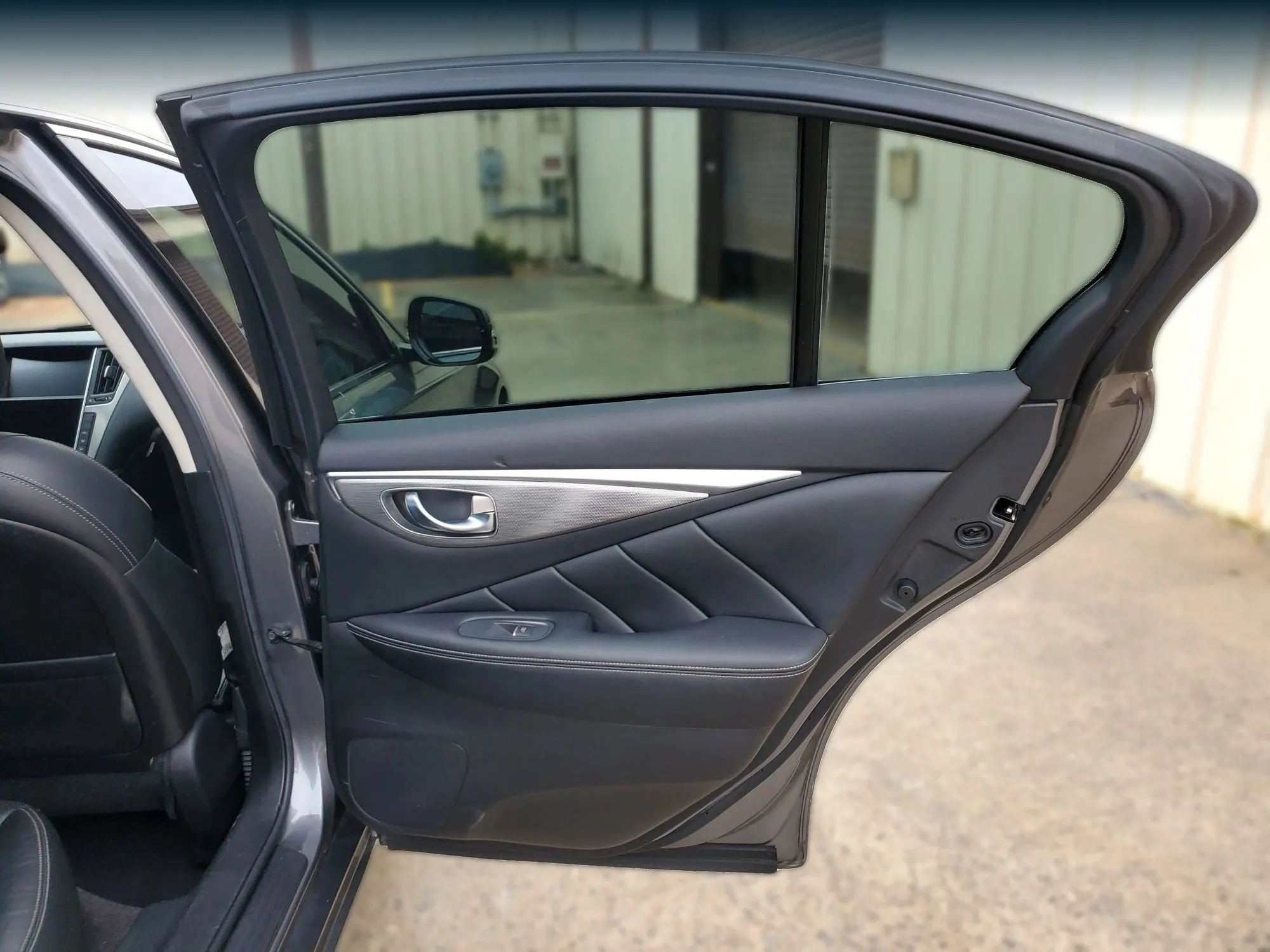 Used 2015 INFINITI Q50 RWD image 23