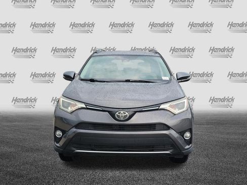 Used 2018 Toyota RAV4 XLE FWD image 9