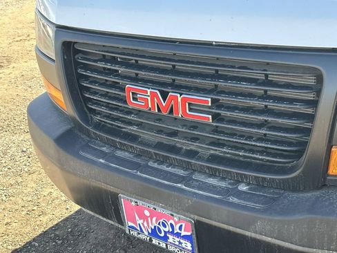 New 2025 GMC Savana 2500 w/ Driver Convenience Package image 29